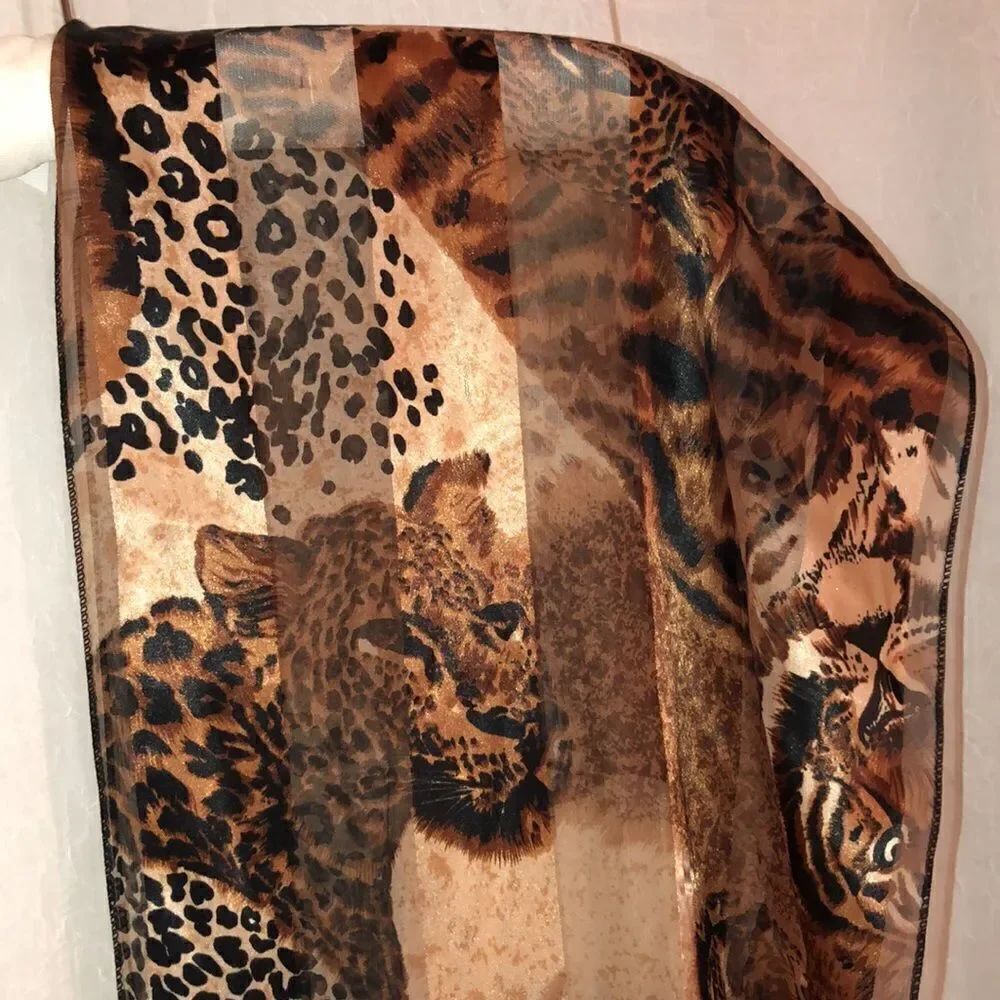 StripedâPolyester LeopardâPrintâScarf - Picture 5 of 11
